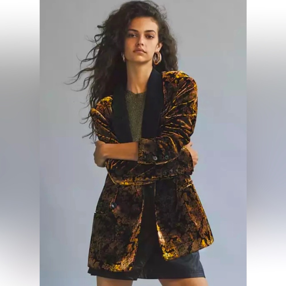 RARE Free People Nicolette Floral Blazer. Size small